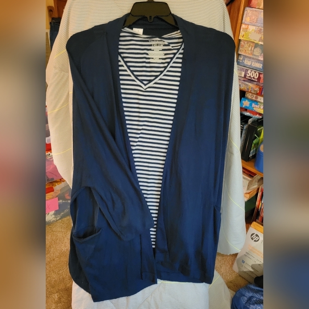 Time and Tru XXL (20) Blue & White 2-Piece 3/4 Sleeve
